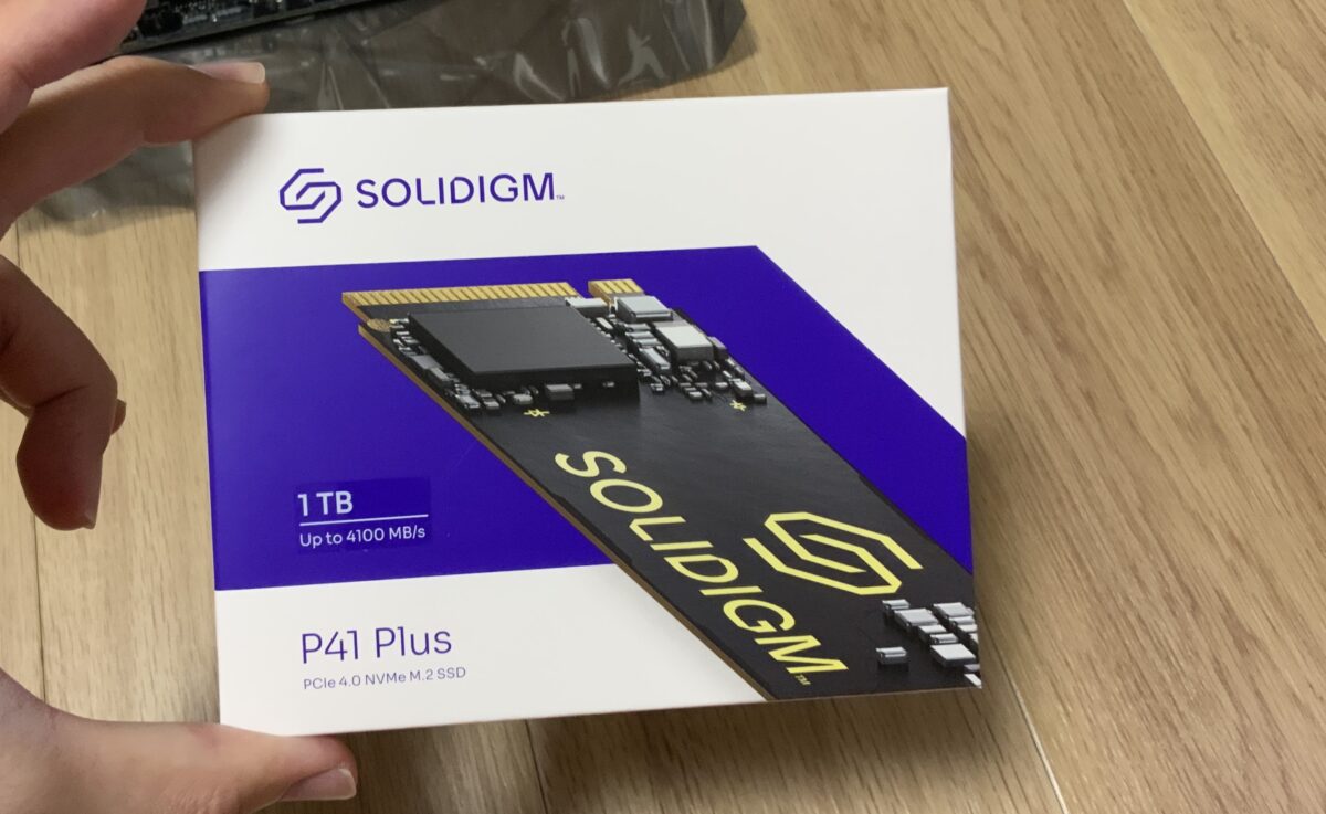 SSDの箱